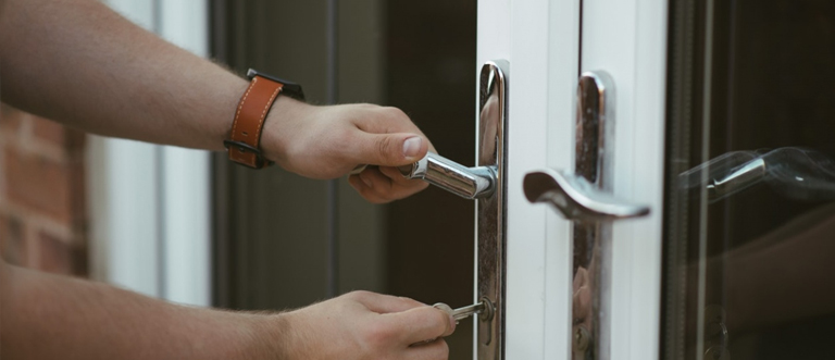 24 hour key locksmith South West Calgary